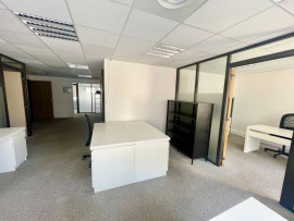 
                                                                                        Vente
                                                                                         Vente et location Bureaux Marseille 13006
