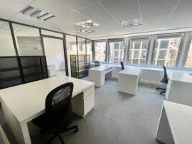 
                                                                                        Vente
                                                                                         Vente et location Bureaux Marseille 13006