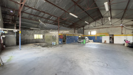 
                                                                                        Vente
                                                                                         vente local commercial 630 m2