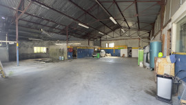 
                                                                                        Vente
                                                                                         vente local commercial 630 m2