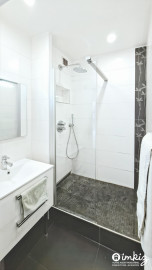 
                                                                                        Vente
                                                                                         Versailles Montreuil - Appartement 4 pcs famillial