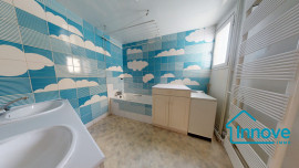 
                                                                                        Vente
                                                                                         Versailles Montreuil St-Symphorien 4 pièces 100 m²- balcon et