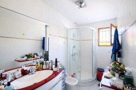 
                                                                                        Viager
                                                                                         VIAGER OCCUPE à ARES