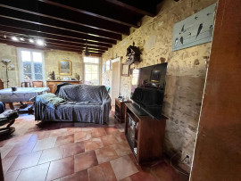 
                                                                                        Viager
                                                                                         <viager occupé à Lerm et Musset