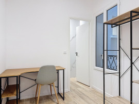 Vente
Vieux Nice – Superbe 3 pièces rénové avec goût, prêt à vivre !