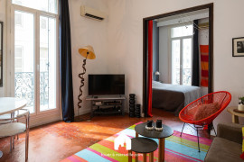 
                                                                                        Location
                                                                                         Vieux Port Beauvau