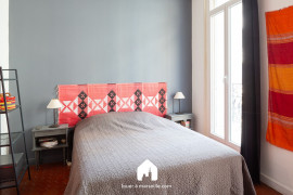 
                                                                                        Location
                                                                                         Vieux Port Beauvau