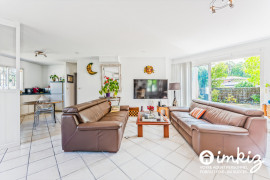 Vente
                                                                                Vila de plain-pied - 158m2
