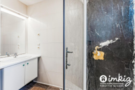 Vente
                                                                                Vila de plain-pied - 158m2