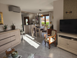 
                                                                                        Vente
                                                                                         VILLA 121M2 4 CHAMBRES AVEC ANNEXE