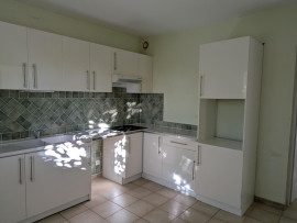 
                                                                                        Location
                                                                                         Villa 3 chambres, l'Isle sur Sorgue résidentiel