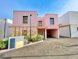 
                                                                                        Vente
                                                                                         VILLA 4 PIÈCES RÉF. 11/09/20253434