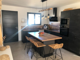 
                                                                                        Location
                                                                                         Villa 5 pièces 82m²