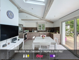 Vente
VILLA 6 PIECES 173 M2