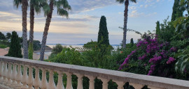 
                                                                                        Location
                                                                                         VILLA A 2MIN A PIED DE LA PLAGE DU PRADON