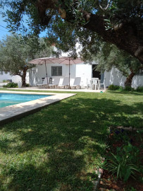 
                                                                                        Location
                                                                                         villa  à baraket essahel 3M791