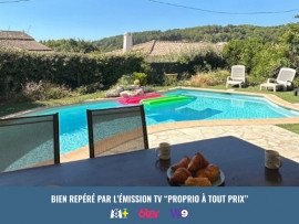 
                                                                                        Vente
                                                                                         Villa, jardin et piscine - LE PLAN DU CASTELLET