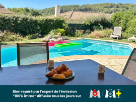 
                                                                                        Vente
                                                                                         Villa avec studio indépendant -Plan-du-Castellet