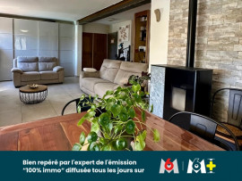 
                                                                                        Vente
                                                                                         Villa avec studio indépendant -Plan-du-Castellet