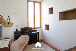 
                                                                                        Location
                                                                                         Villa Belle Vue