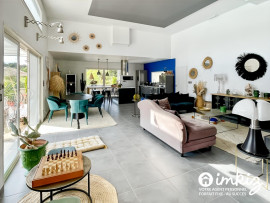 
                                                                                        Vente
                                                                                         Villa contemporaine -  5 pièces