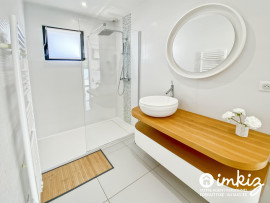 
                                                                                        Vente
                                                                                         VILLA CONTEMPORAINE AUX BELLES PRESTATIONS