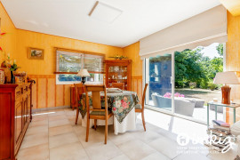 Vente
Villa contemporaine avec jardin paysagé