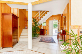 Vente
Villa contemporaine avec jardin paysagé
