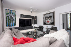 
                                                                                        Vente
                                                                                         Villa contemporaine d’exception