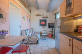 Vente
VILLA CORNICHE FLEURIE