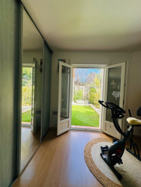 
                                                                                        Vente
                                                                                         Villa de 245M2 avec Piscine