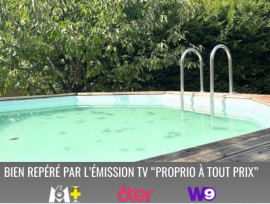 Vente
Villa de 365M2 avec piscine sur un terrain 1228M2