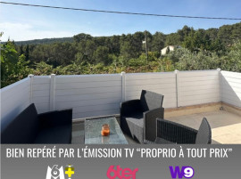 Vente
Villa de 365M2 avec piscine sur un terrain 1228M2