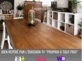 Vente
Villa de 365M2 avec piscine sur un terrain 1228M2