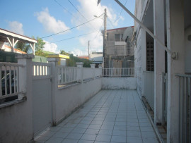 
                                                                                        Vente
                                                                                         VILLA DE DEUX F4 INDEPENDANTS