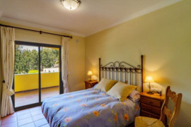 
                                                                                        Vente
                                                                                         Villa de Deux Maisons Indépendantes