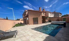 
                                                                                        Vente
                                                                                         Villa de Prestige avec piscine - Perpignan