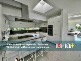 
                                                                                        Vente
                                                                                         VILLA D'EXCEPTION 6 PIÈCES - LE CANNET - OL3321