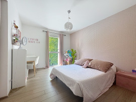 Vente
VILLA D'EXCEPTION AVEC VUE CHÂTEAU