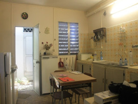 
                                                                                        Vente
                                                                                         Villa F4 à Raizet Les Abymes