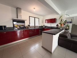 
                                                                                        Vente
                                                                                         VILLA F5 SAINT PIERRE Ravine des Cabris
