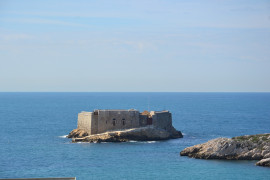 
                                                                                        Location
                                                                                         Villa Malmousque