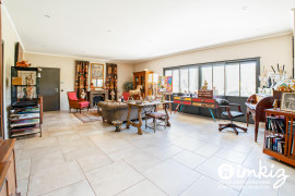 
                                                                                        Vente
                                                                                         Villa piscine Cabries 175m2 + 70m2 sous sol