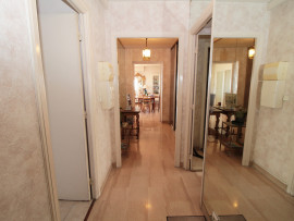 Vente
Villa sur le toit Nice Ouest VUE MER au calme avec piscine