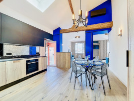 Vente
Villefranche - Appartement dernier étage vue mer