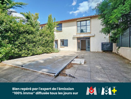 
                                                                                        Vente
                                                                                         Villefranche, Maison rénovée, Piscine, Garages