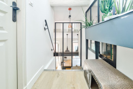 
                                                                                        Vente
                                                                                         Villefranche-Sur-Mer - Appartement duplex au calme