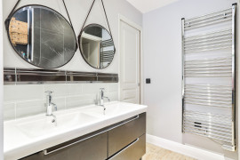 
                                                                                        Vente
                                                                                         Villefranche-Sur-Mer - Appartement duplex au calme