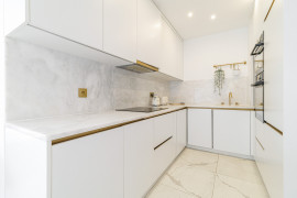 
                                                                                        Vente
                                                                                         VILLEFRANCHE SUR MER - Corne d’Or  - Magnifique 3 pièces entièrement rénové disposant d’une terrasse avec vue panoramique sur la mer