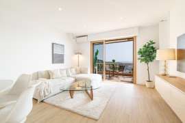 
                                                                                        Vente
                                                                                         VILLEFRANCHE SUR MER - Corne d’Or  - 3 pièces